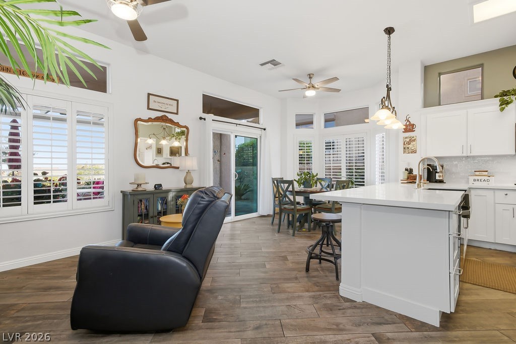 2832 Darby Falls Drive Las Vegas NV 89134