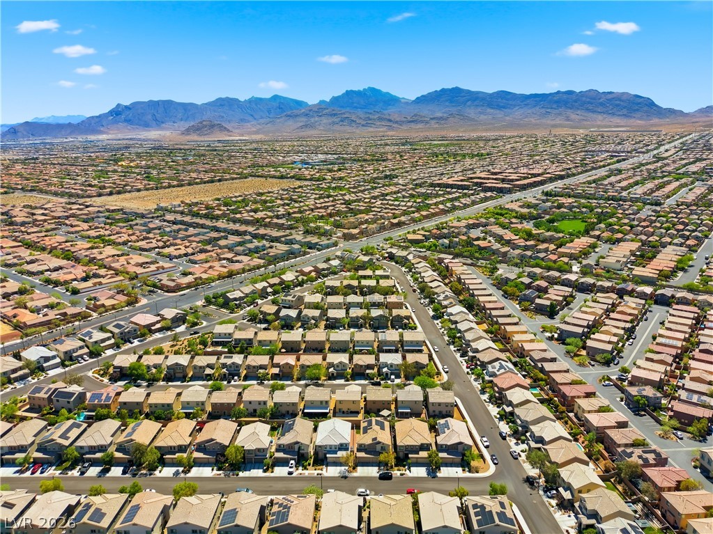 8144 Winterfell Place Las Vegas NV 89166