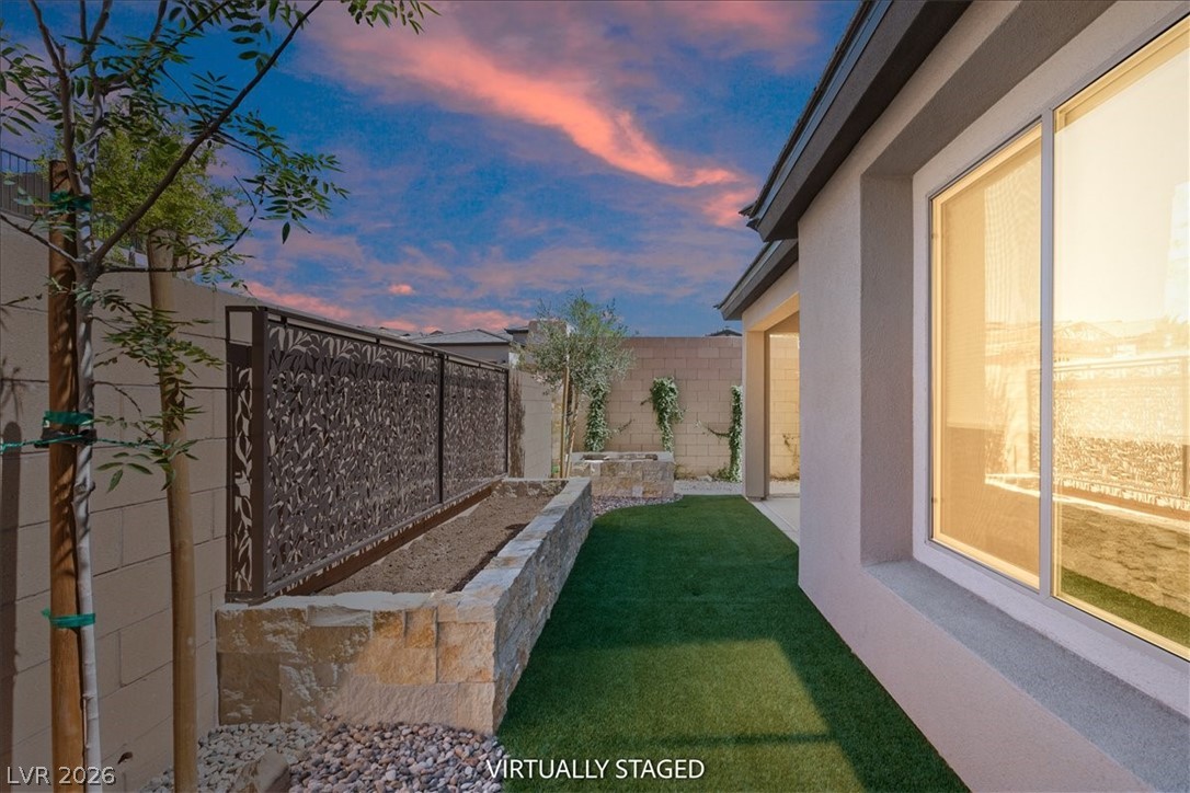 135 Grannus Creek Lane Henderson NV 89011