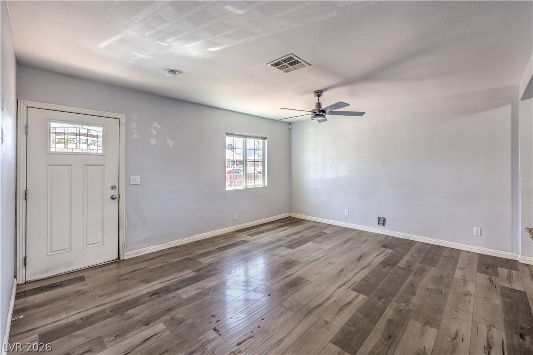 637 Bell Drive Las Vegas NV 89101