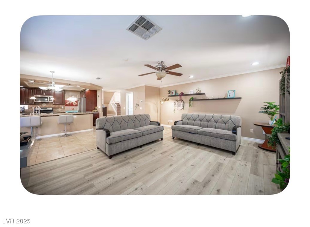 9594 Summer Cypress Street Las Vegas NV 89123