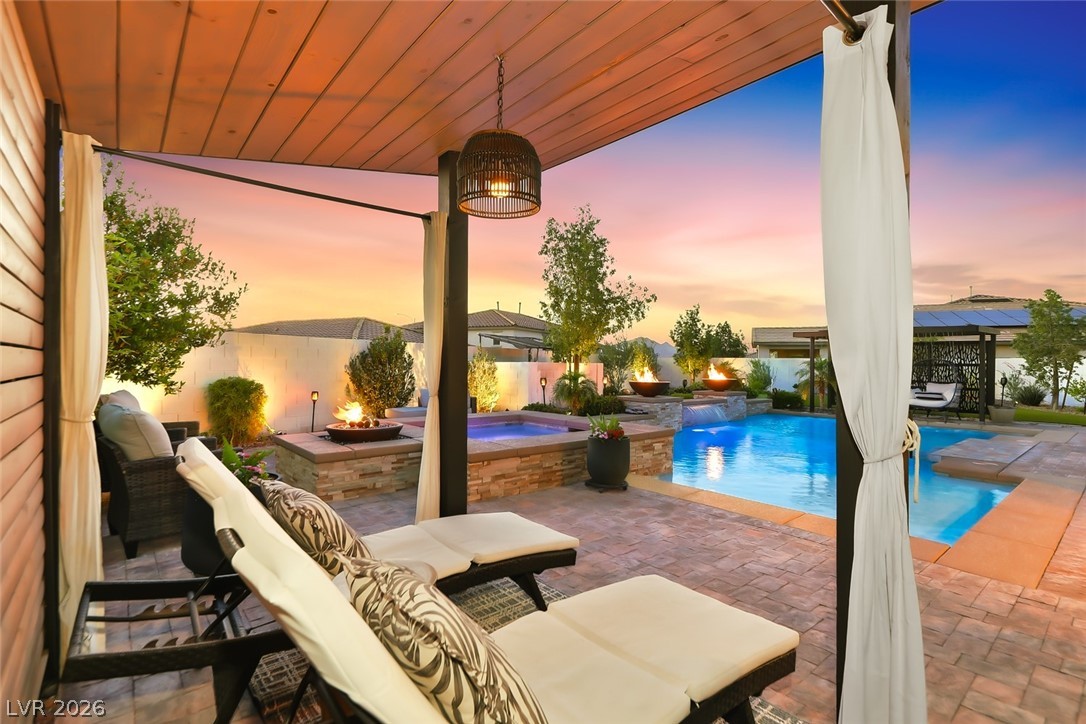 277 Kindly Way Henderson NV 89011