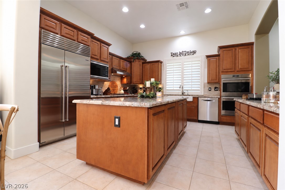 10 Caminito Amore Henderson NV 89011