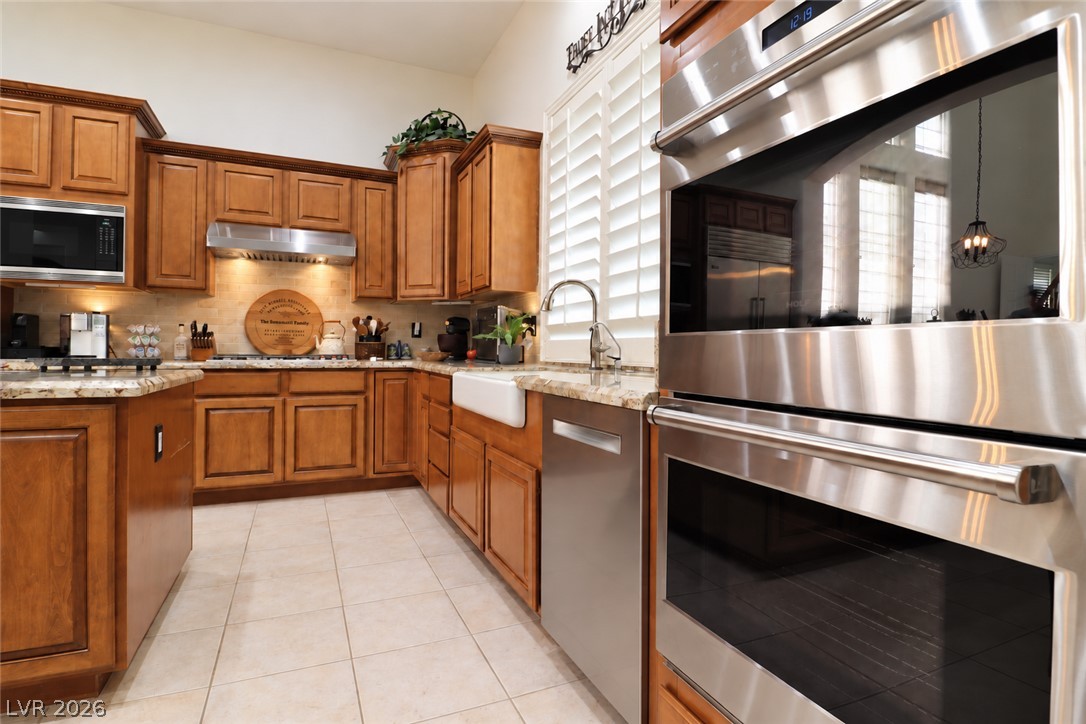 10 Caminito Amore Henderson NV 89011