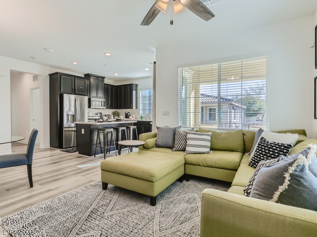 25 Barbara Lane 54 Las Vegas NV 89183