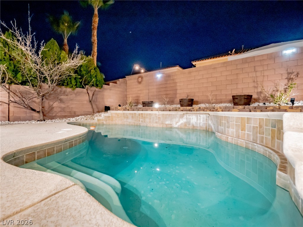 7535 Jacaranda Leaf Street Las Vegas NV 89139