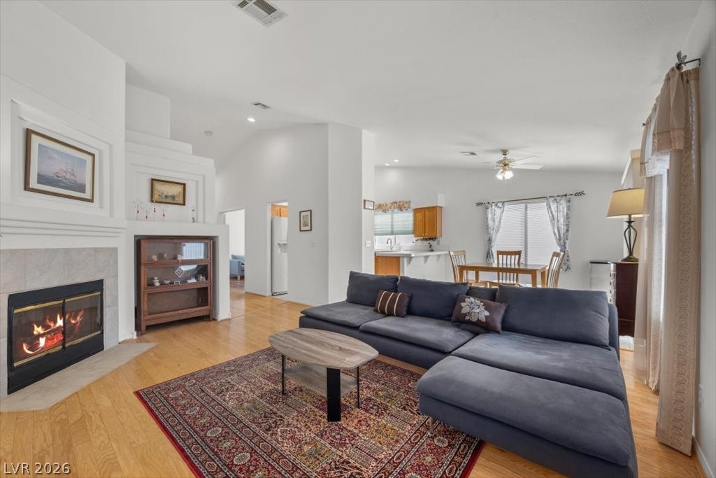 3743 Tohono Canyon Street Las Vegas NV 89147