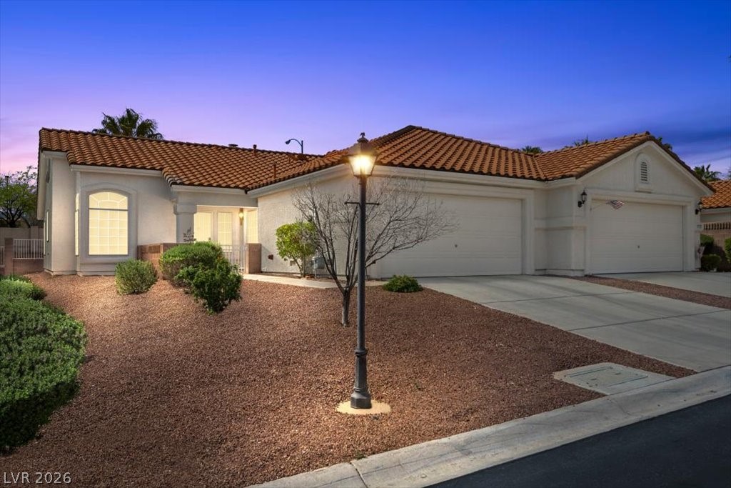 3743 Tohono Canyon Street Las Vegas NV 89147