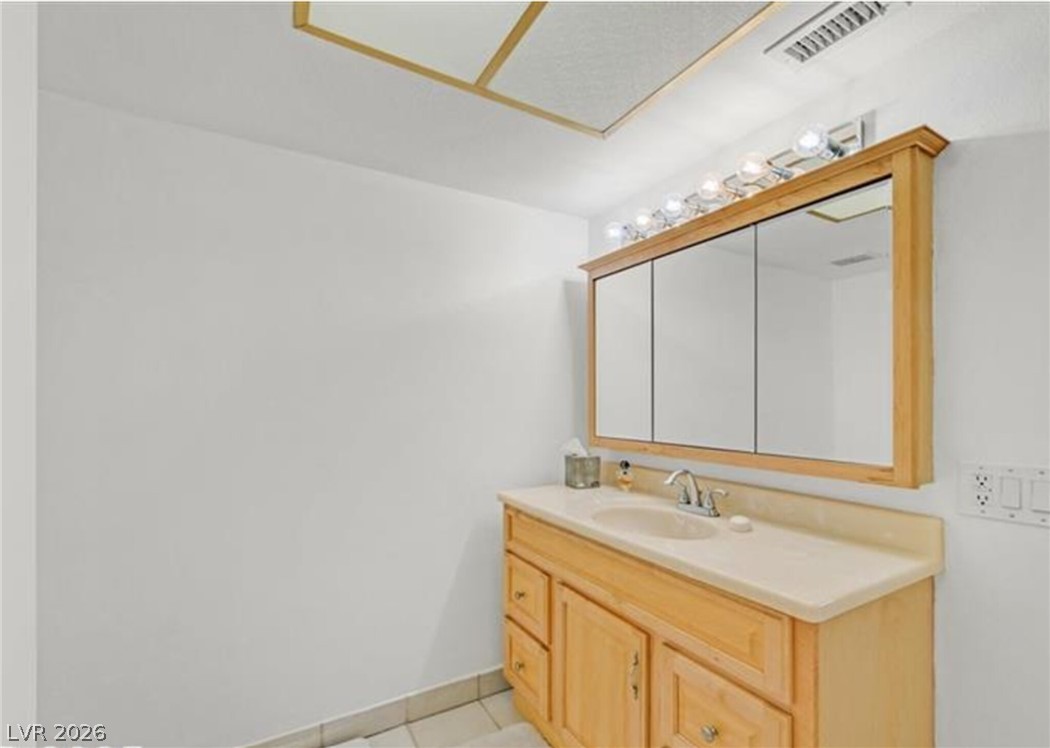 3753 Heritage Avenue Las Vegas NV 89121
