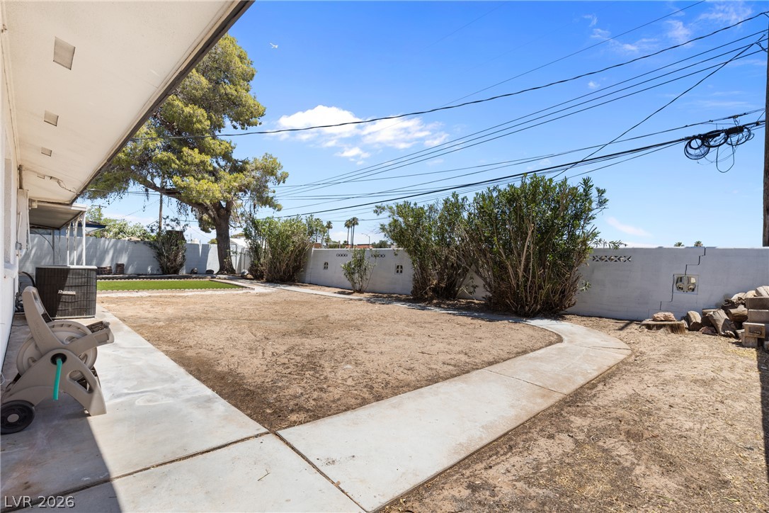 3200 Silver Saddle Street Las Vegas NV 89169