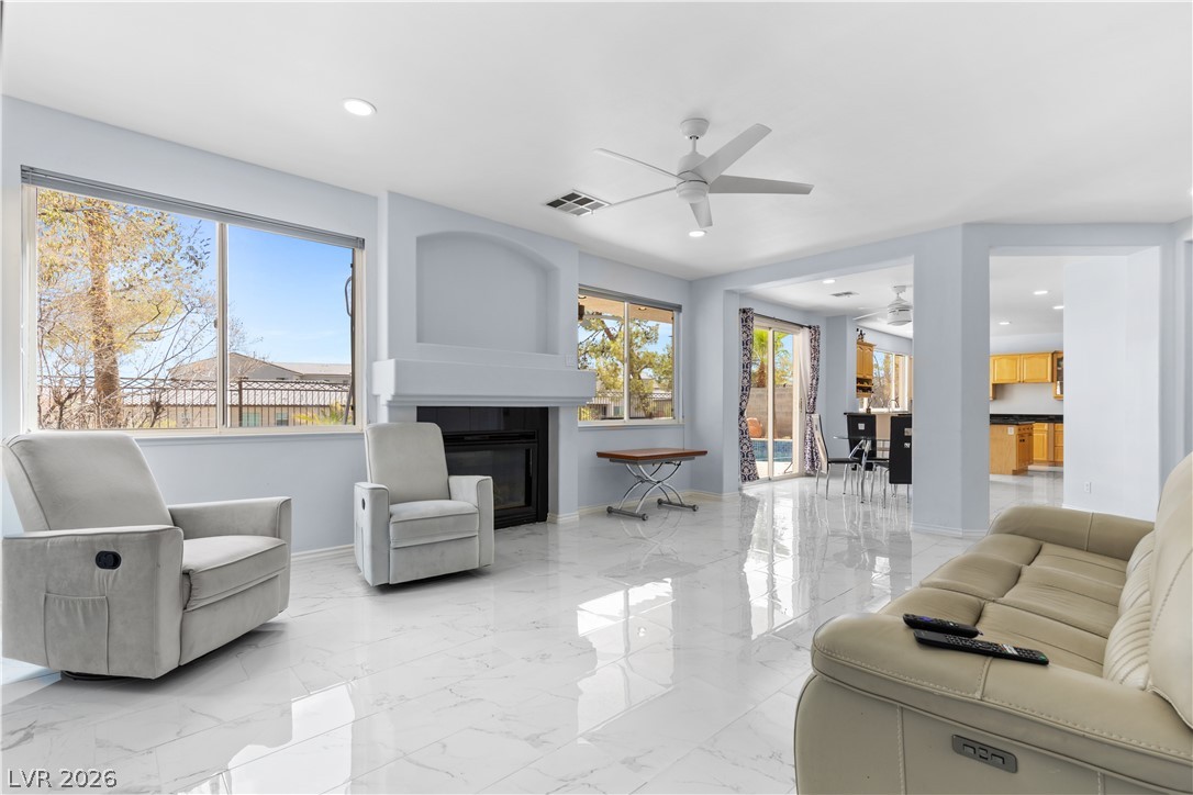 32 Cascade Lake Street Las Vegas NV 89148
