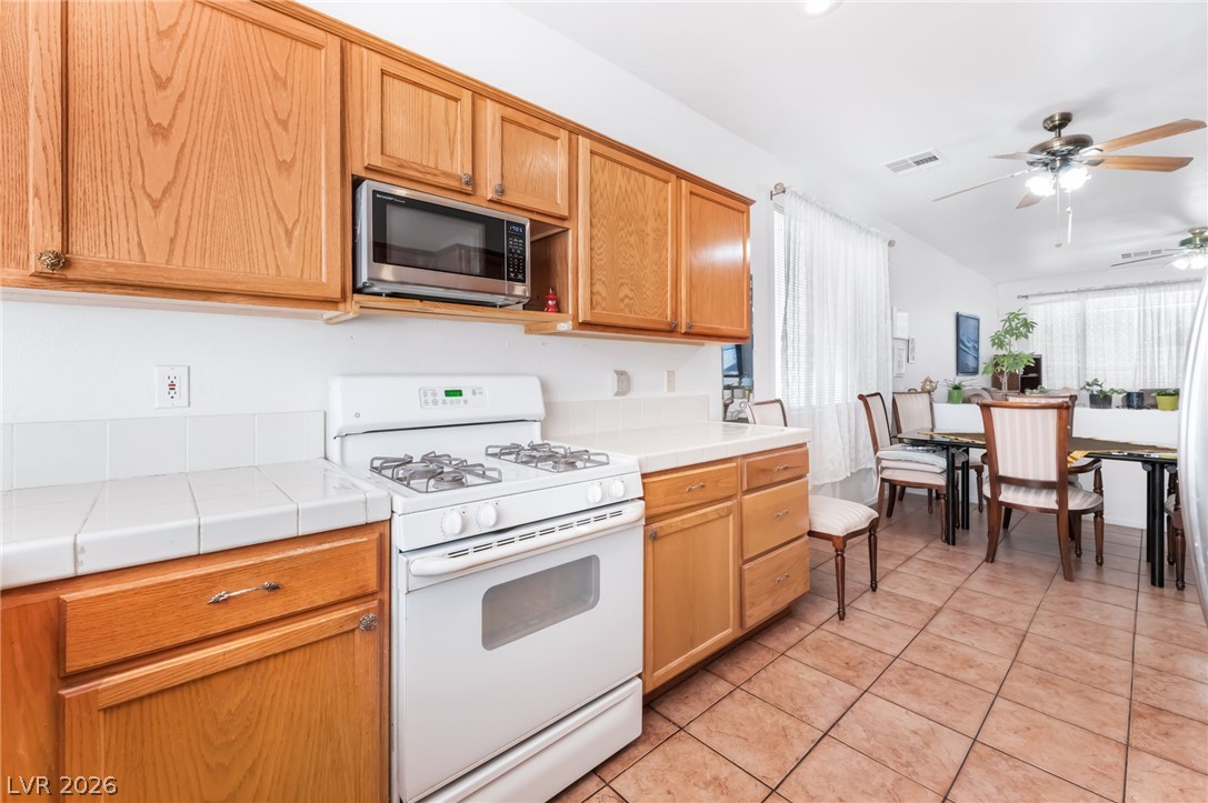 1712 Stonefield Street Las Vegas NV 89144
