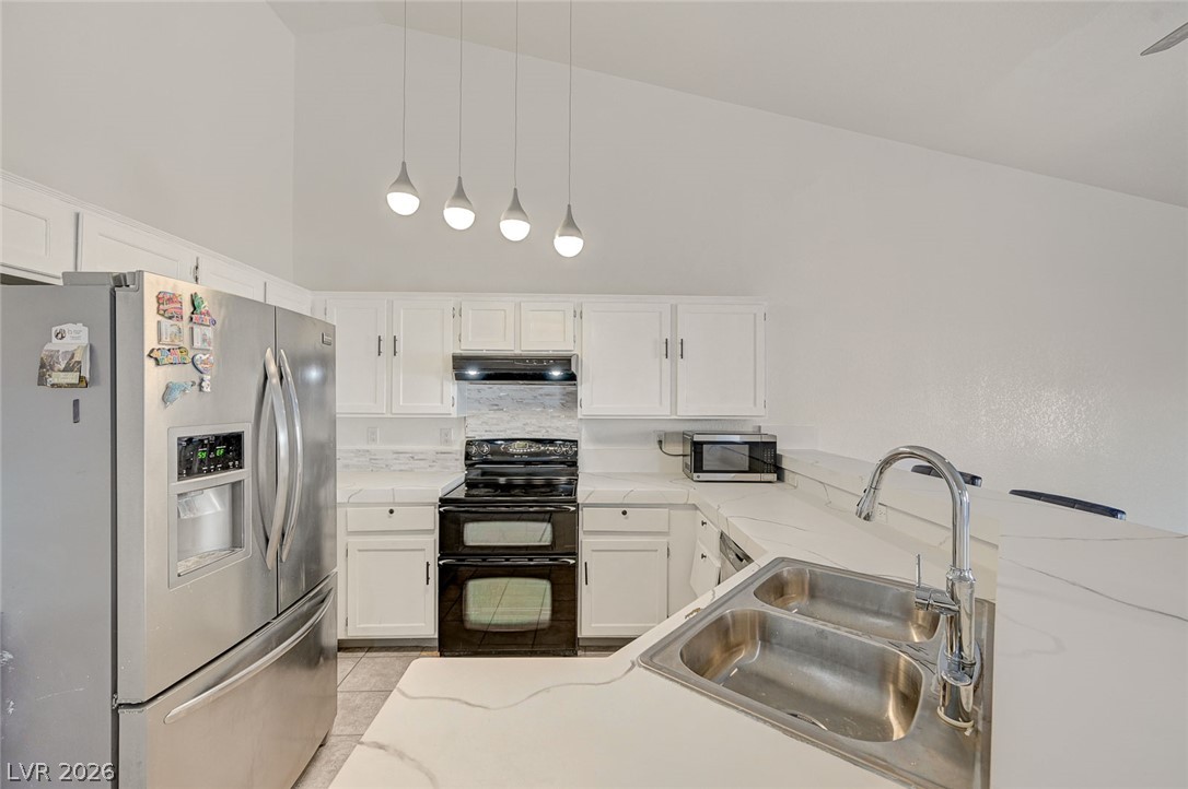 904 Serpentina Avenue Las Vegas NV 89123