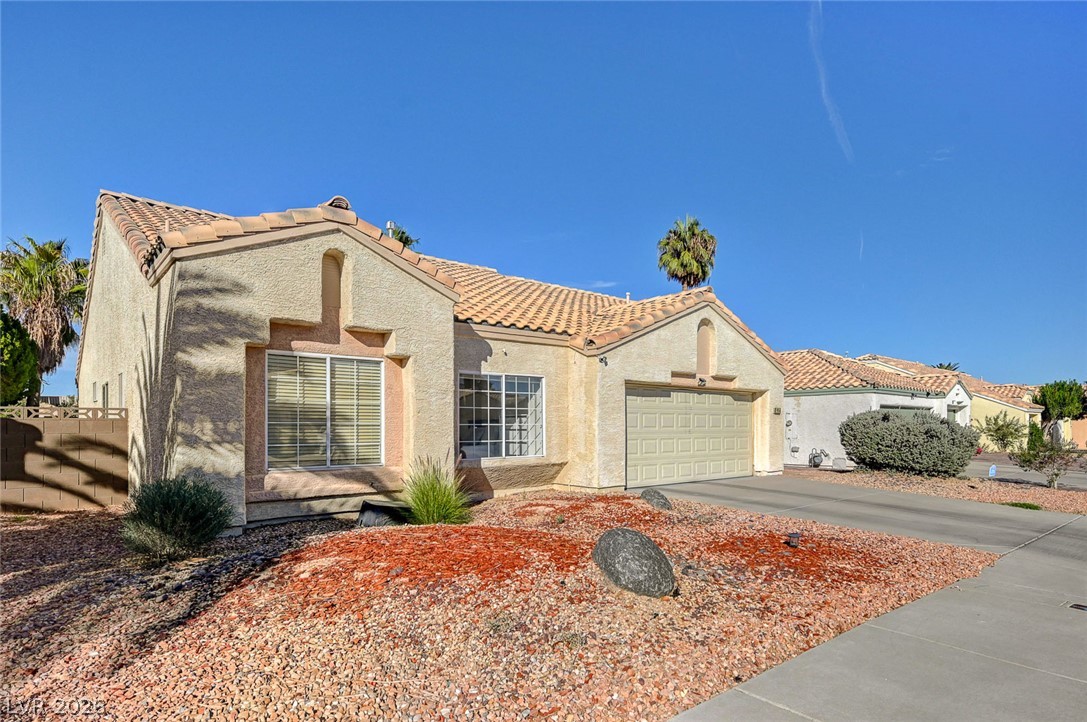 904 Serpentina Avenue Las Vegas NV 89123