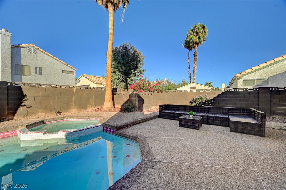 904 Serpentina Avenue Las Vegas NV 89123