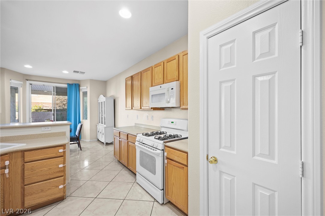 5042 Willowlyn Court Las Vegas NV 89122