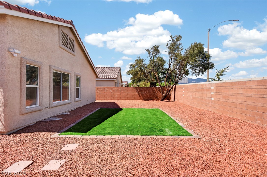 6668 Arctic Breeze Street North Las Vegas NV 89084