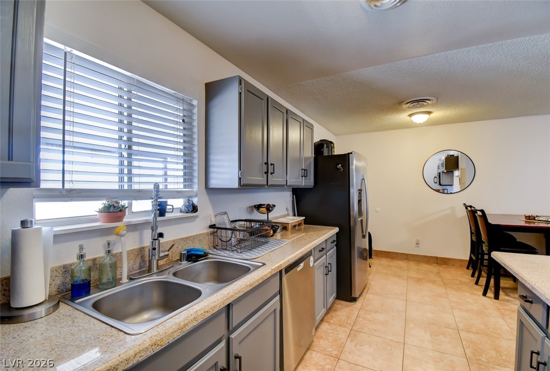 936 Greenville Street Henderson NV 89015