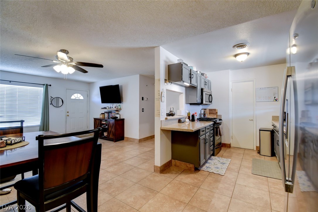 936 Greenville Street Henderson NV 89015