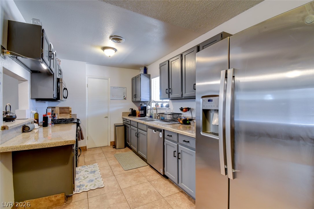 936 Greenville Street Henderson NV 89015