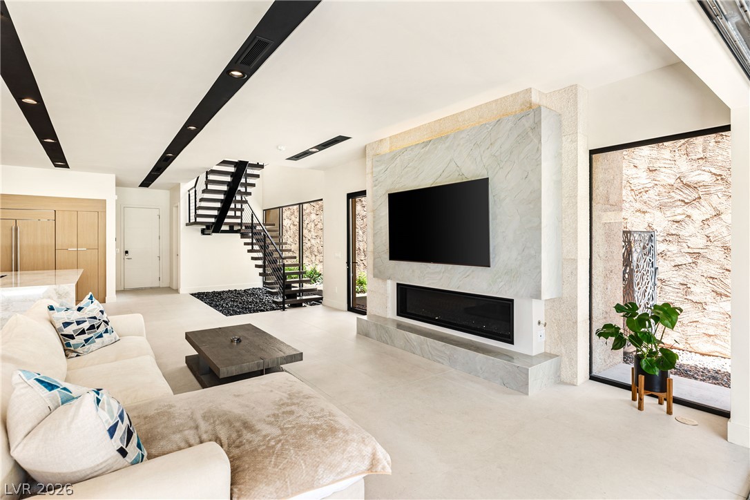 2847 Queens Courtyard Drive Las Vegas NV 89109