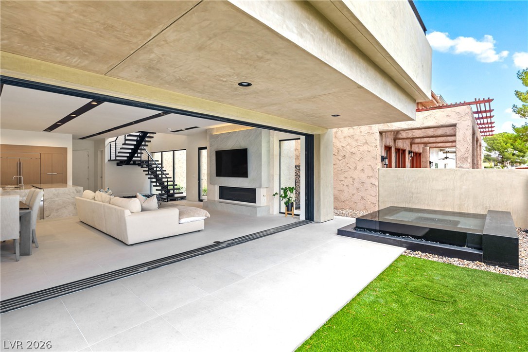 2847 Queens Courtyard Drive Las Vegas NV 89109