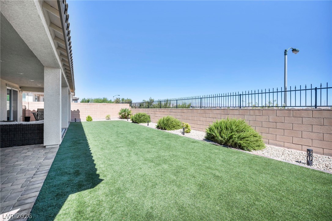 6156 South Ava Ridge Avenue Las Vegas NV 89141