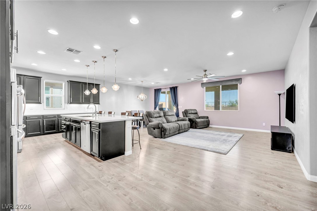 6156 South Ava Ridge Avenue Las Vegas NV 89141