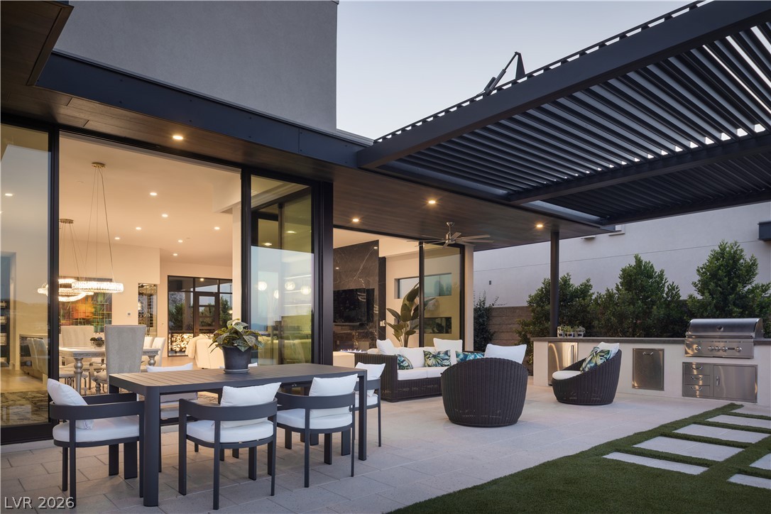 678 Blackrock Rim Drive Henderson NV 89012