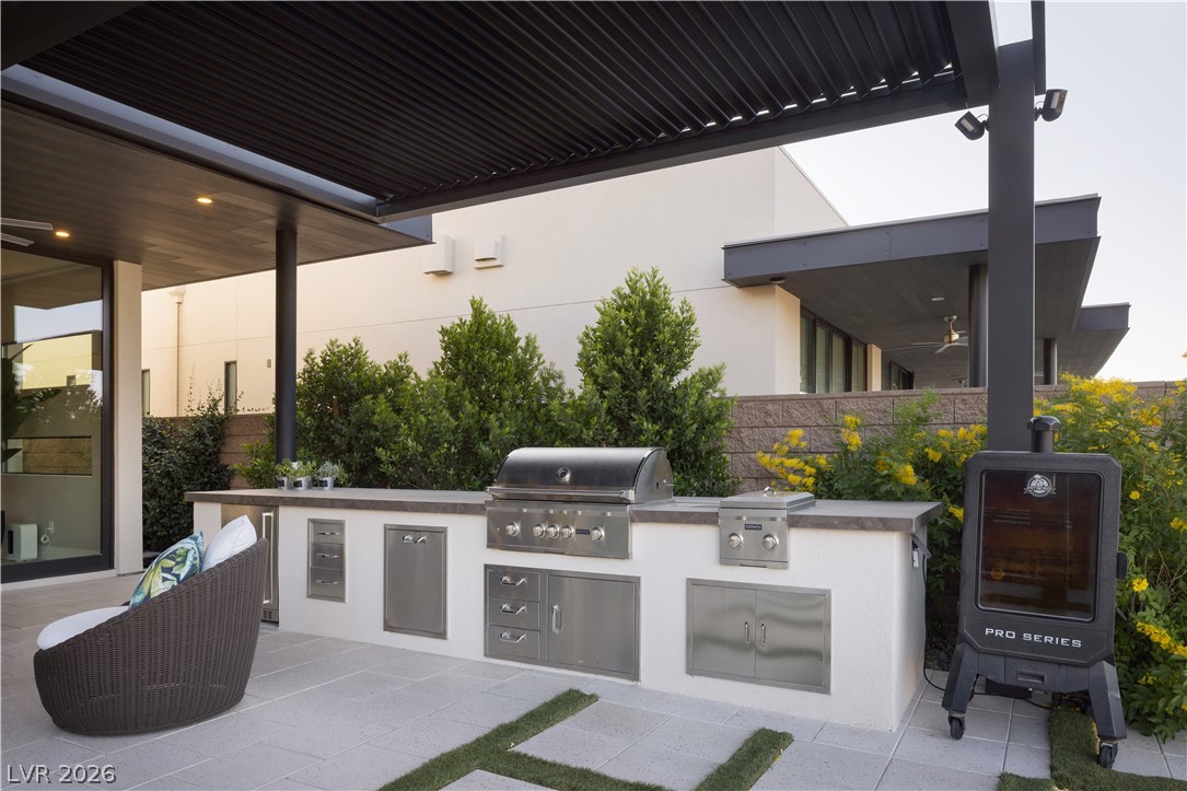678 Blackrock Rim Drive Henderson NV 89012