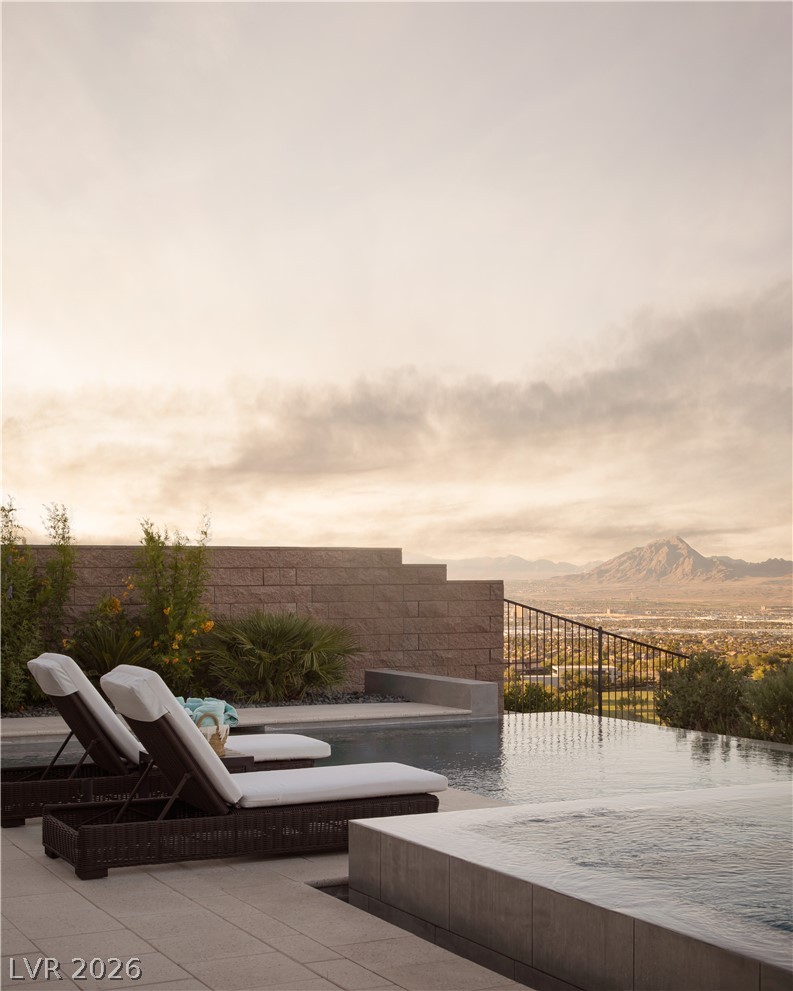 678 Blackrock Rim Drive Henderson NV 89012