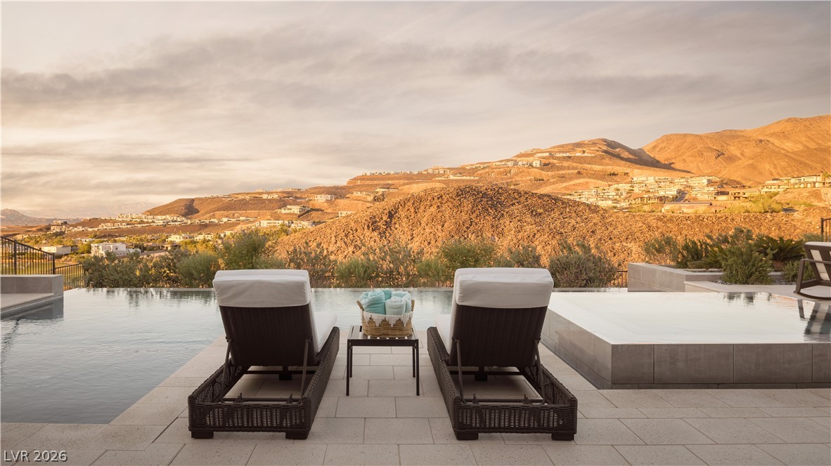 678 Blackrock Rim Drive Henderson NV 89012