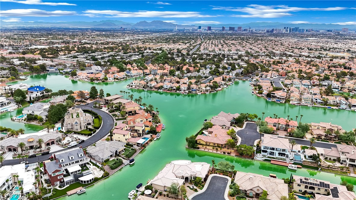 2936 Pleasant Lake Drive Las Vegas NV 89117