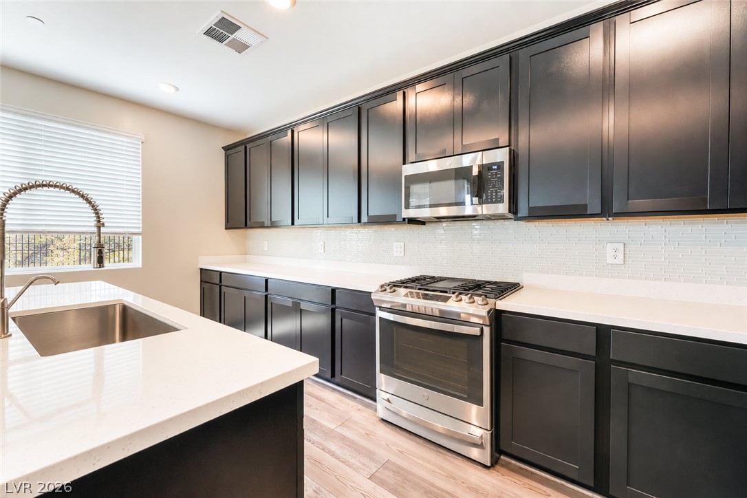 37 Strada Moscato Henderson NV 89011