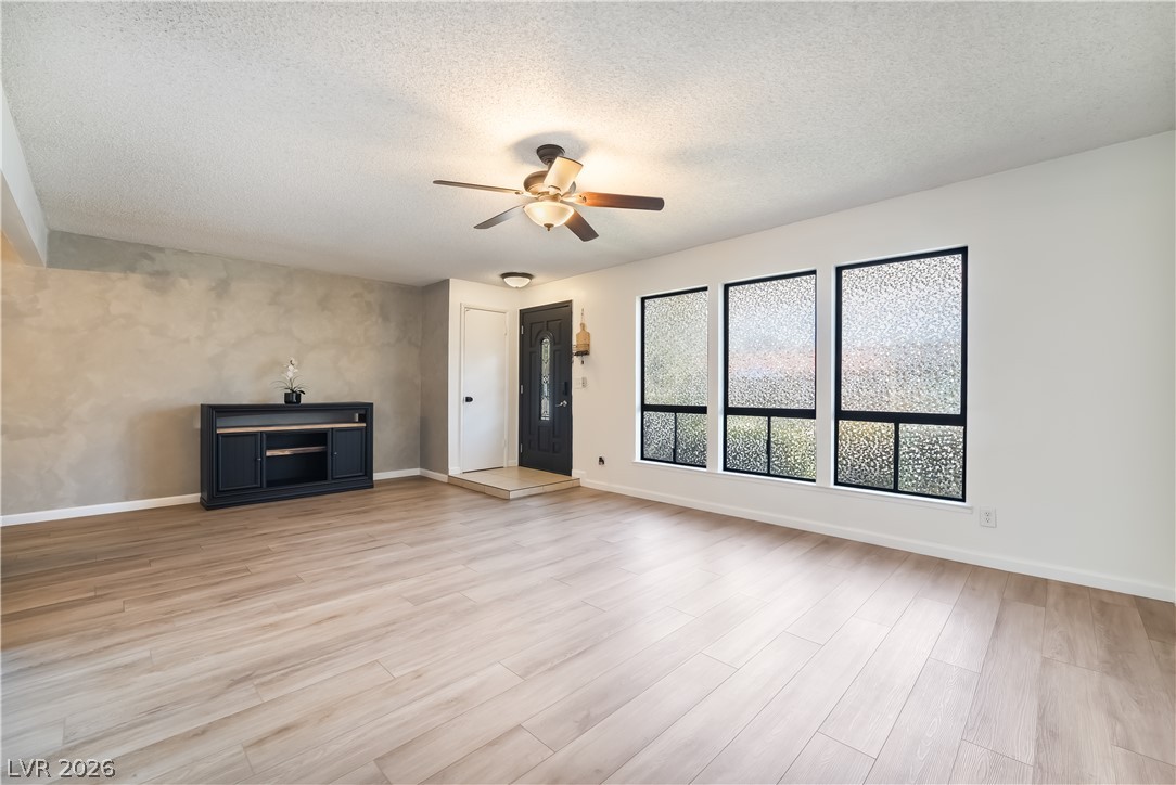 3823 Columbus Street Las Vegas NV 89121