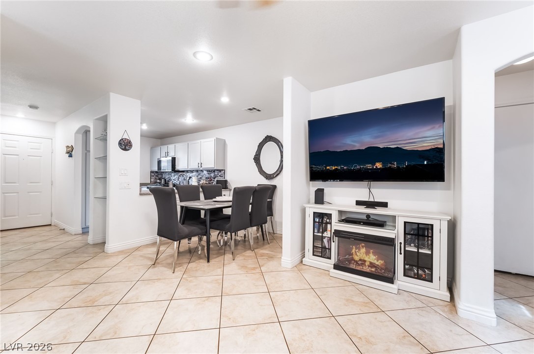 10374 Baby Bud Street Las Vegas NV 89183