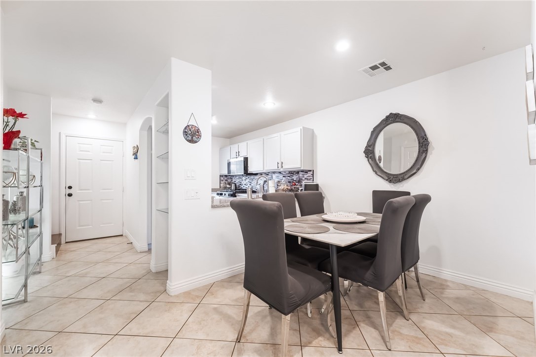10374 Baby Bud Street Las Vegas NV 89183