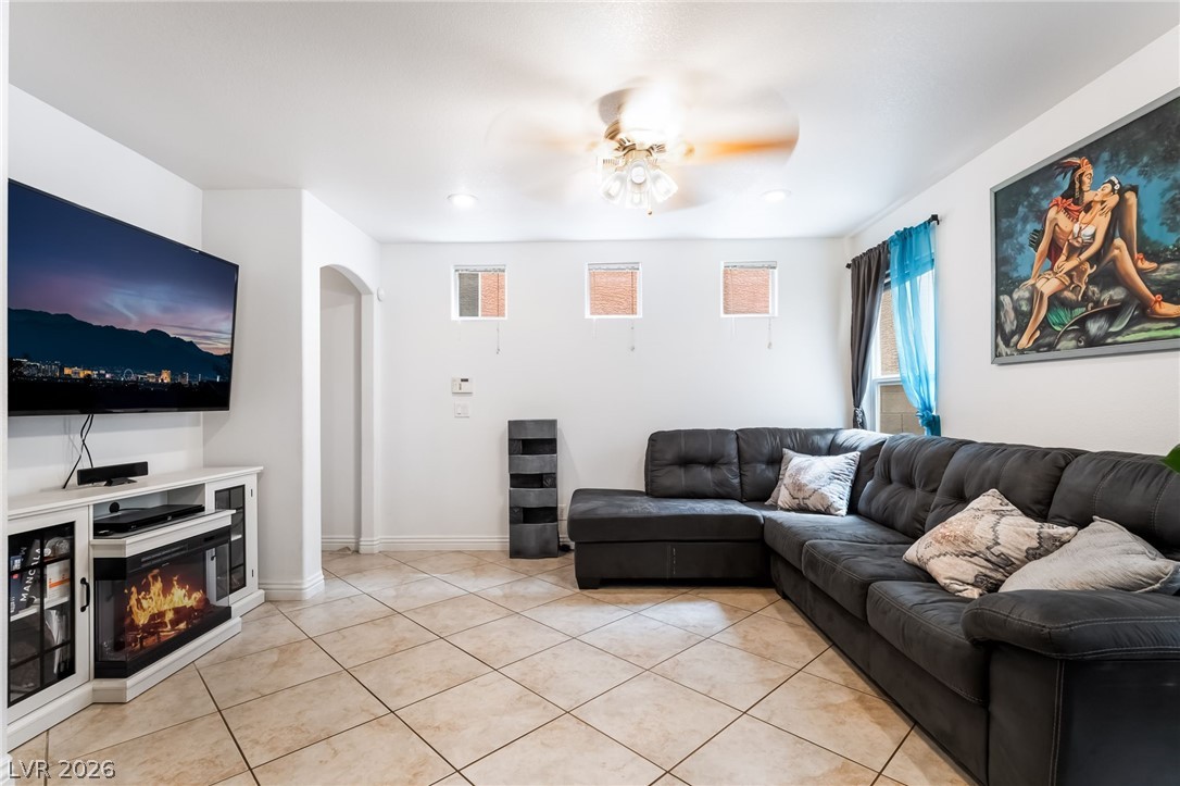 10374 Baby Bud Street Las Vegas NV 89183