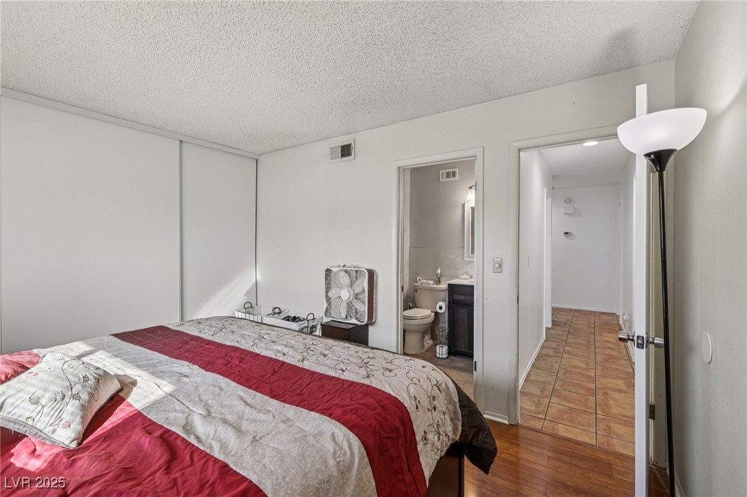 7247 Pleasant View Avenue Las Vegas NV 89147