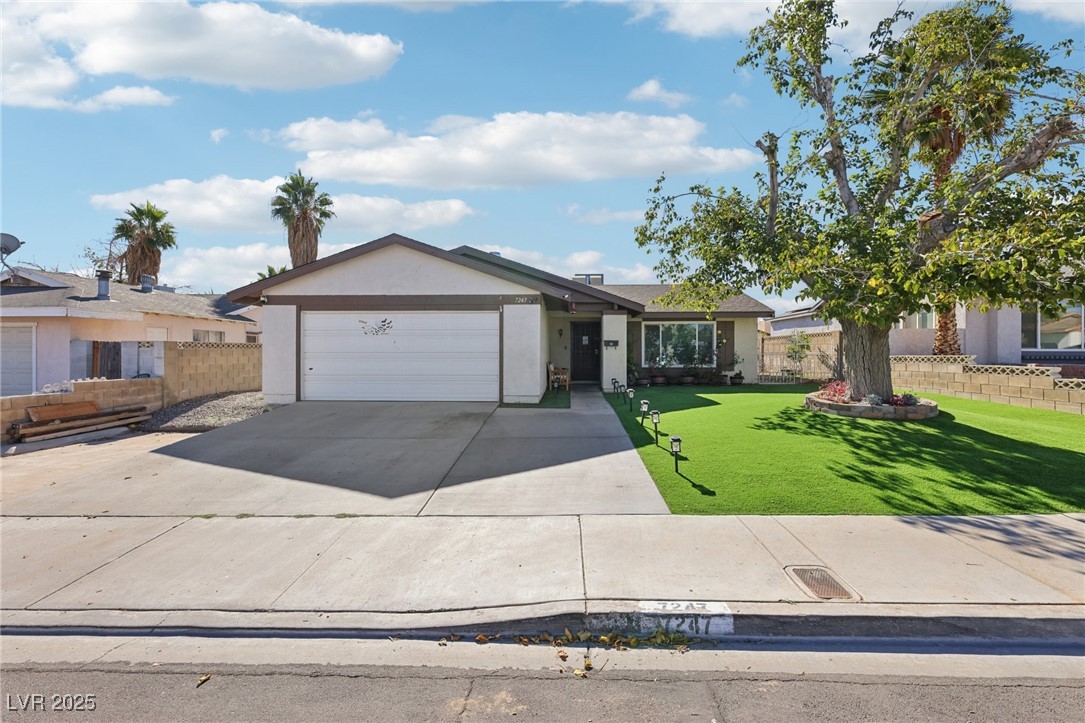 7247 Pleasant View Avenue Las Vegas NV 89147