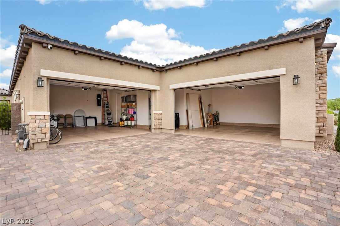 8535 Longmire Avenue Las Vegas NV 89143