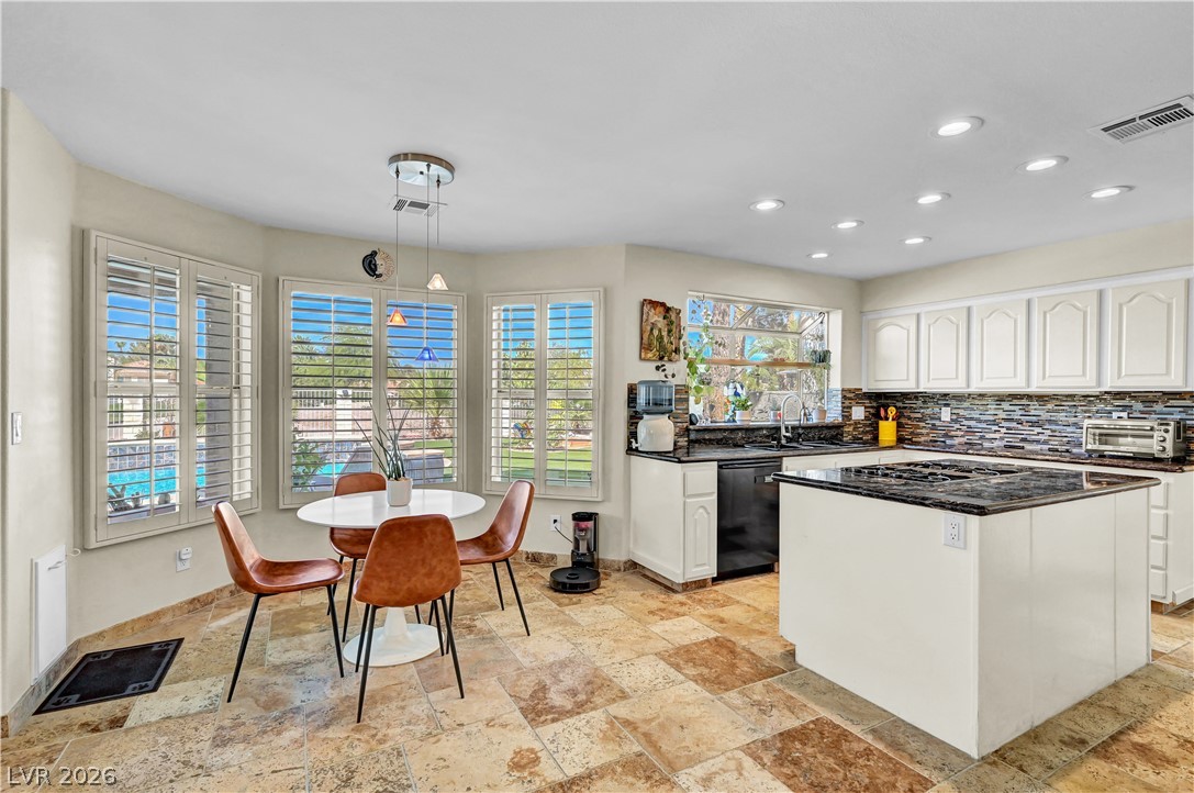 5260 Drifting Dunes Drive Las Vegas NV 89149