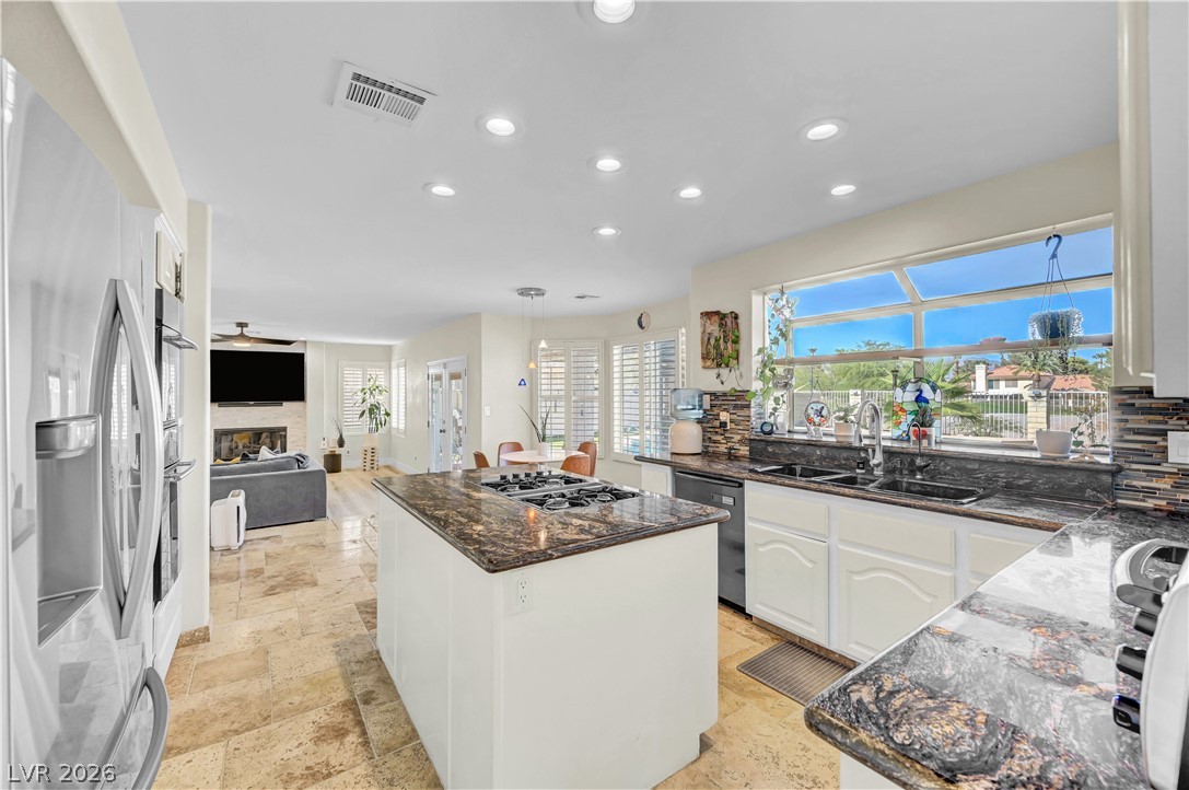 5260 Drifting Dunes Drive Las Vegas NV 89149