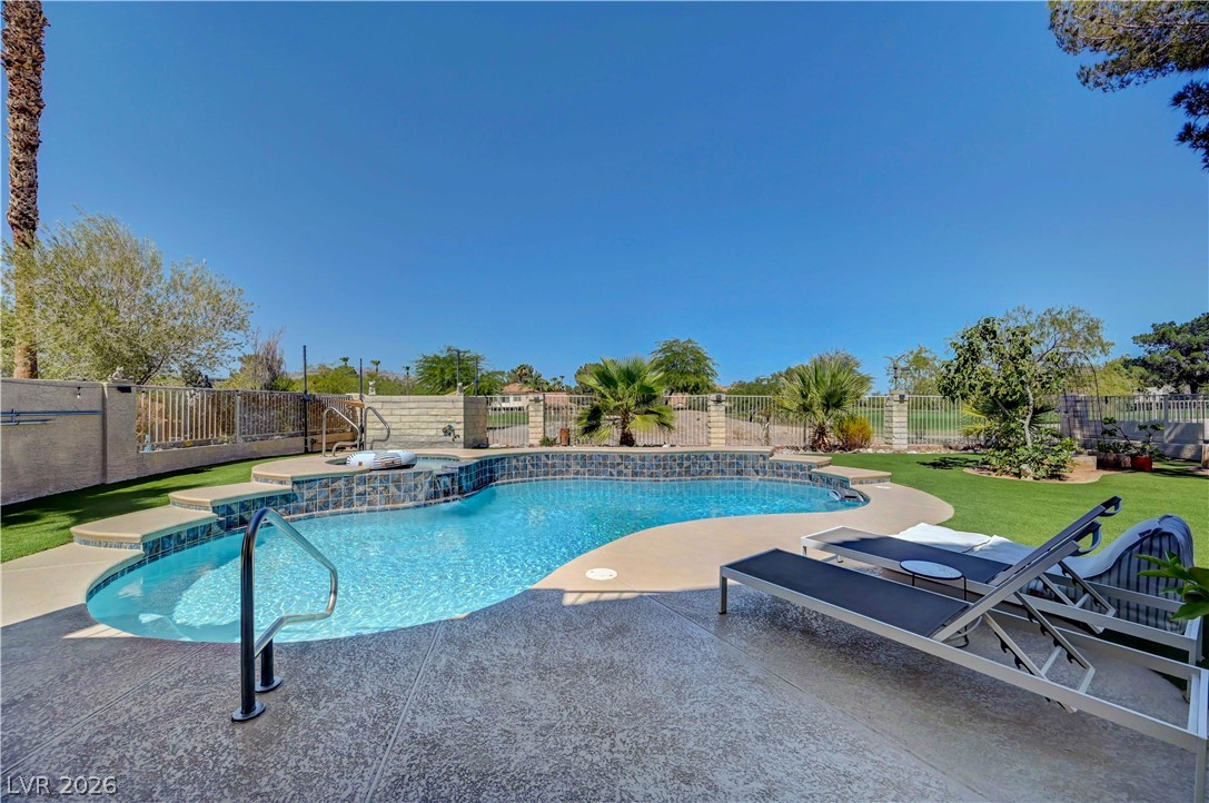 5260 Drifting Dunes Drive Las Vegas NV 89149