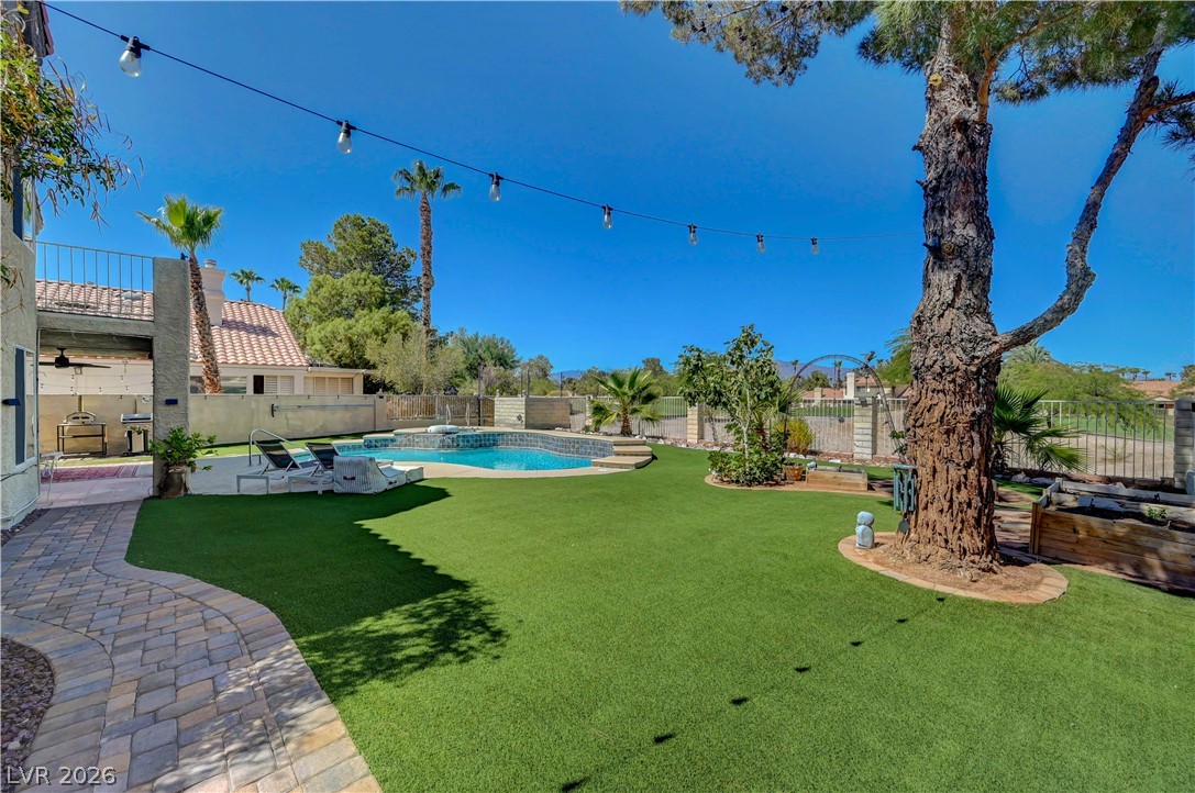 5260 Drifting Dunes Drive Las Vegas NV 89149