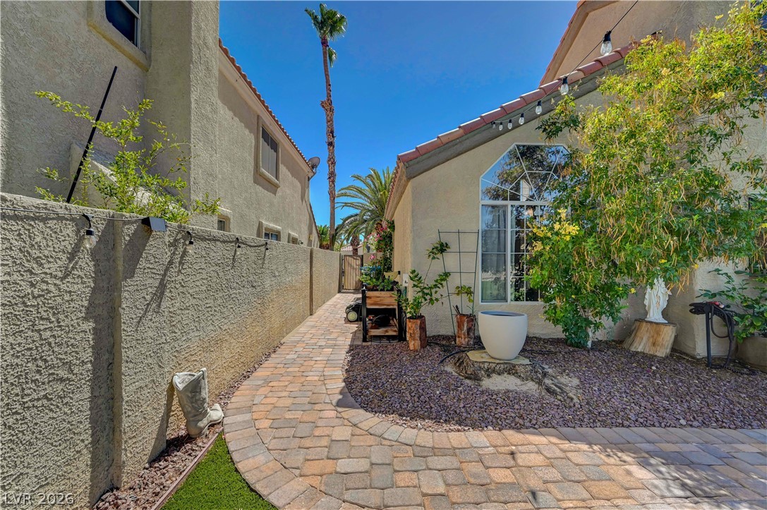 5260 Drifting Dunes Drive Las Vegas NV 89149
