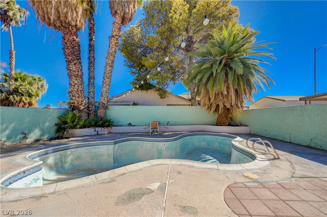 1859 Winterwood Boulevard Las Vegas NV 89142