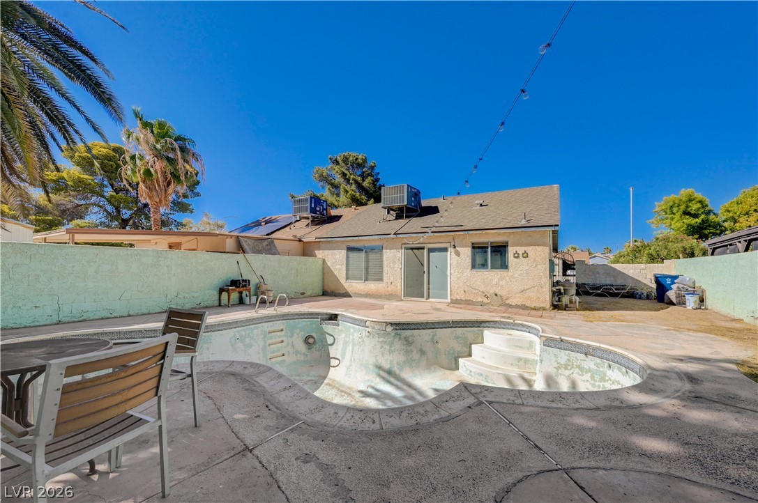1859 Winterwood Boulevard Las Vegas NV 89142