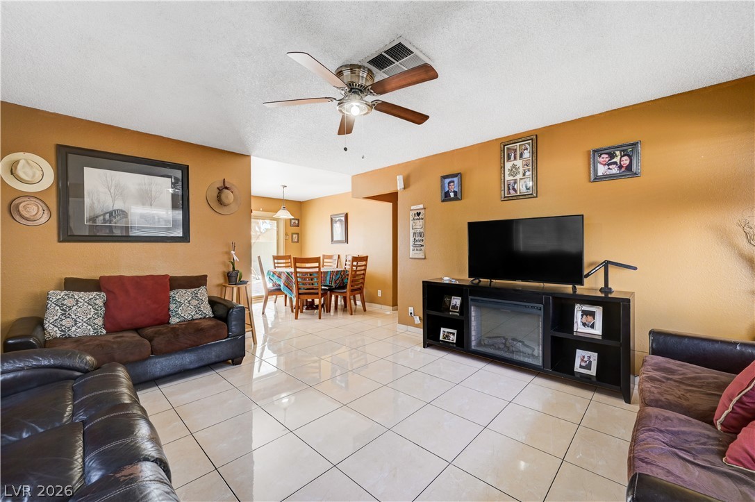 1859 Winterwood Boulevard Las Vegas NV 89142