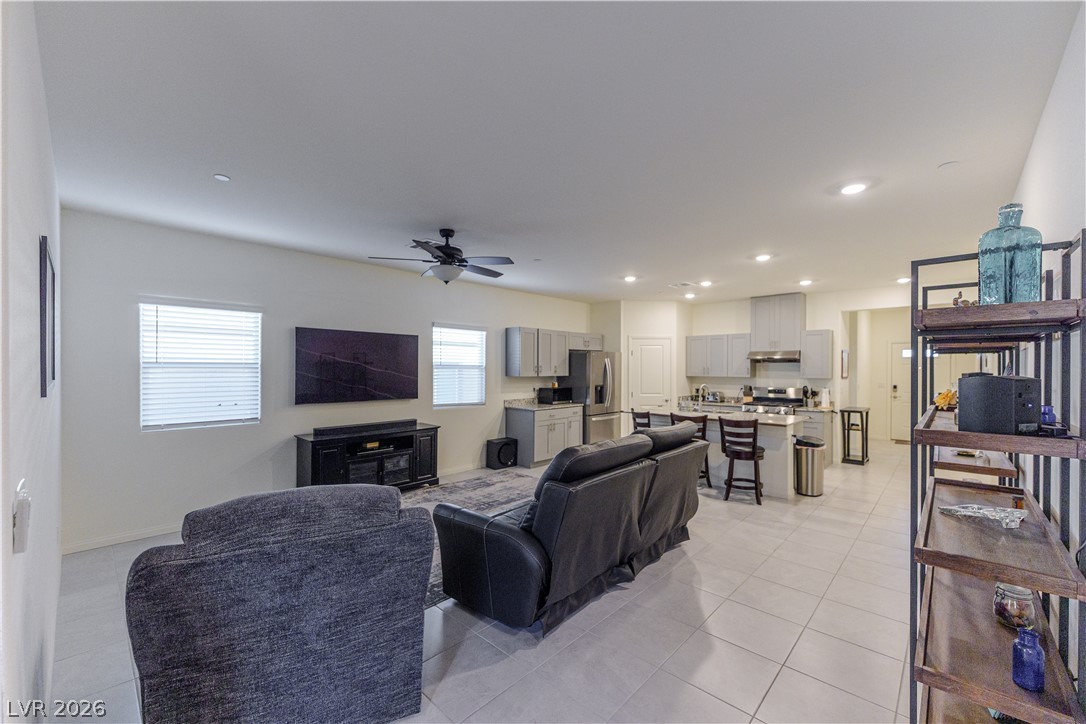 10944 Stone Crossing Avenue Las Vegas NV 89166
